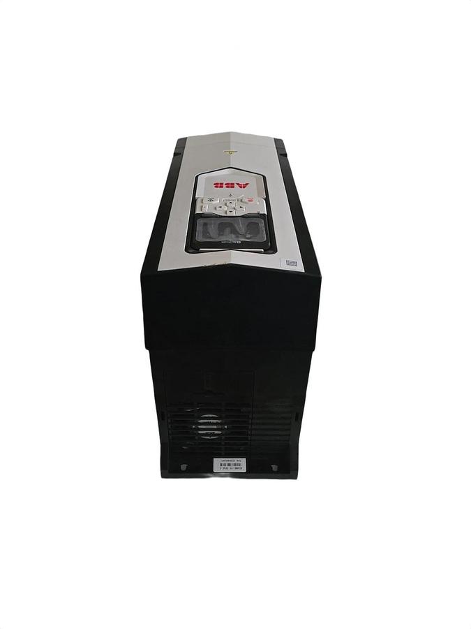 ABB ACS880-01-021A-5 AC Drive 11kW/15HP 21A 3-Ph 380-500V 3ABD00037810-D NSNP