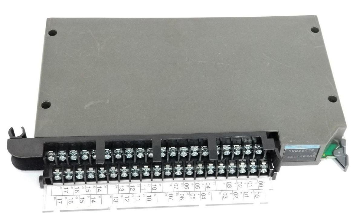 Used ALLEN BRADLEY 1771-IQ16 INPUT MODULE SER. B REV. C02 F/W. REV. A REPAIRED