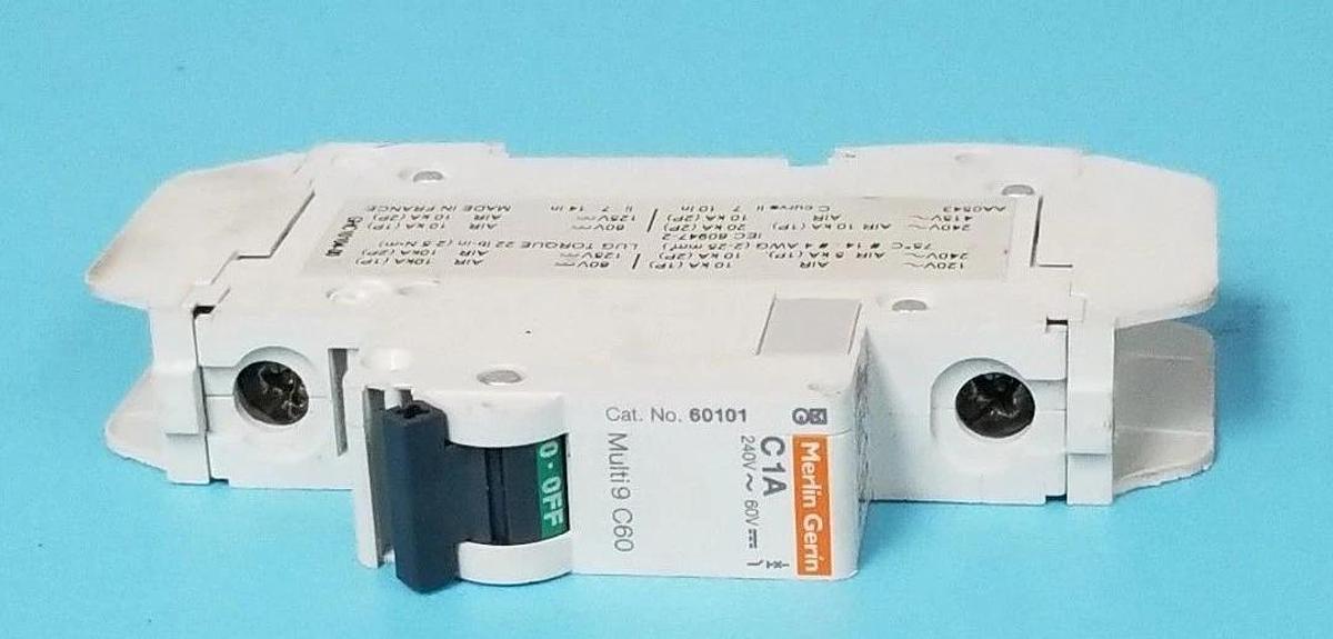 Used MERLIN GERIN 60101 CIRCUIT BREAKER C1A, 240V, MULTI 9 C60