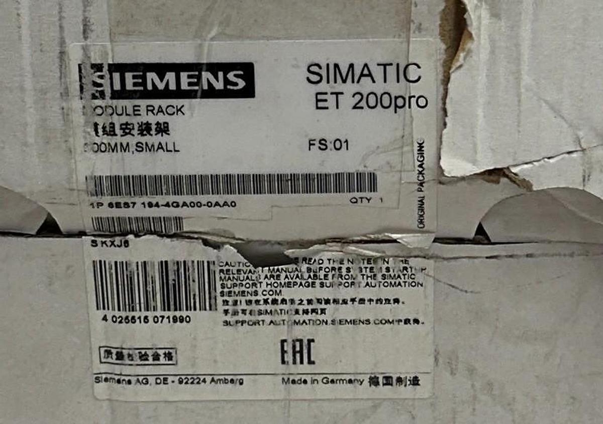 Used SIEMENS 6ES7 194-4GA00-0AA0 / 6ES71944GA000AA0 SIMATIC ET200pro MODULE RACK NSMP