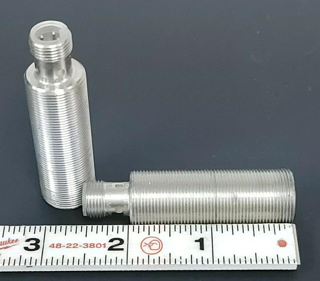 Used LOT OF 2 BALLUFF BES M18MI-PSC80B-S04G INDUCTIVE SENSORS BESM18MIPSC80BS04G