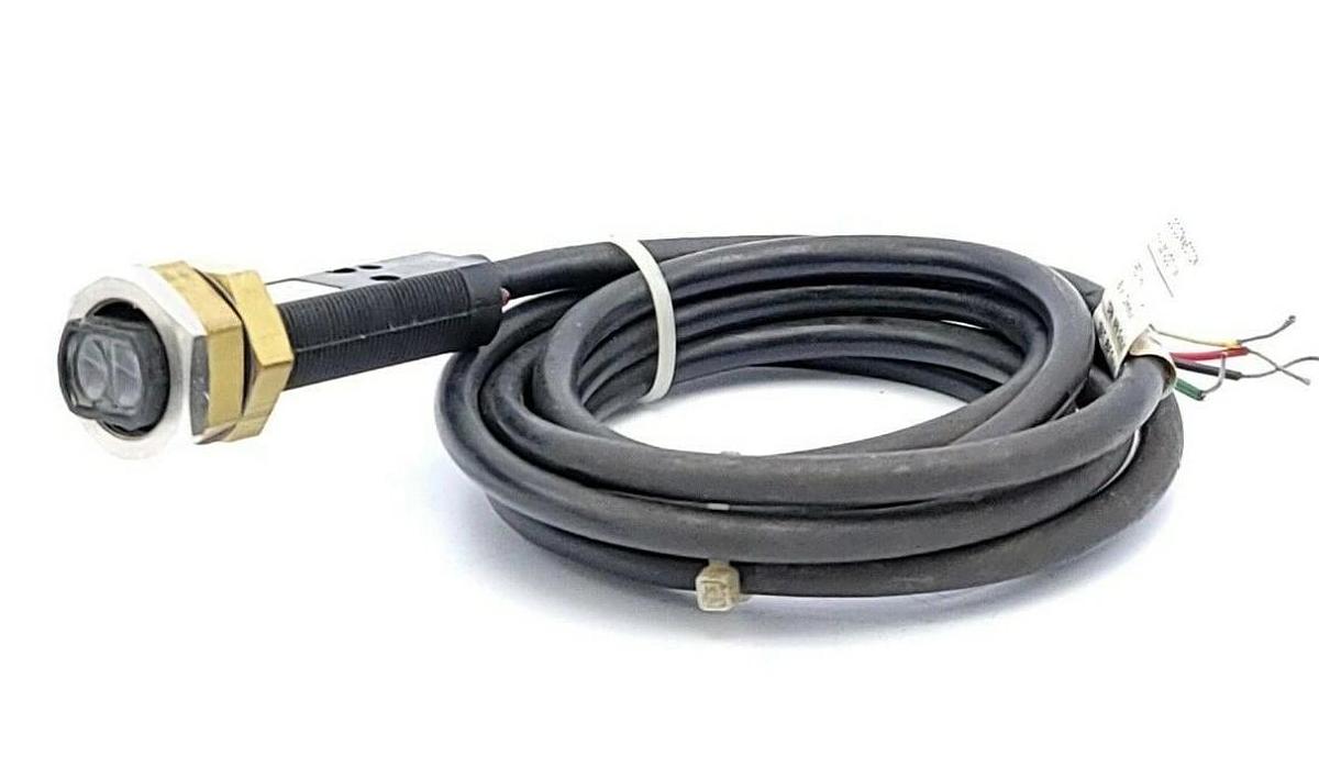 Used EATON CUTLER-HAMMER 13108A6517 PROXIMITY SWITCH 10-39 V DC 6 INCH RANGE SER. A2