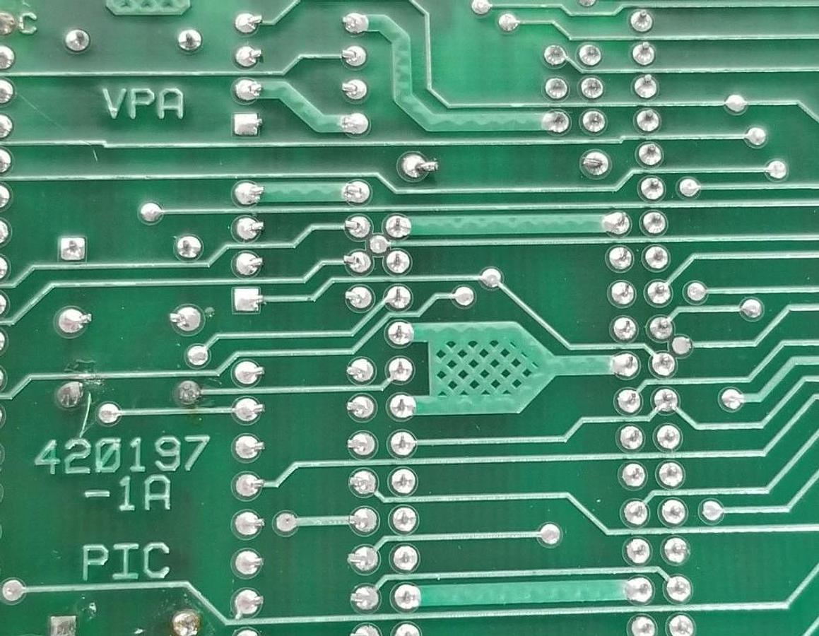 Used VALMET AUTOMATION A413171-05A PIC CONTROL MODULE 420197-1B PIC44 V-3.11 A2 F475