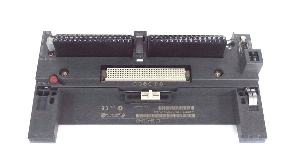 Used NEW SIEMENS 6ES7-193-0CB30-0XA0 BLOCK TERMINAL ET200B TB4/3 3W SPRING 32CH