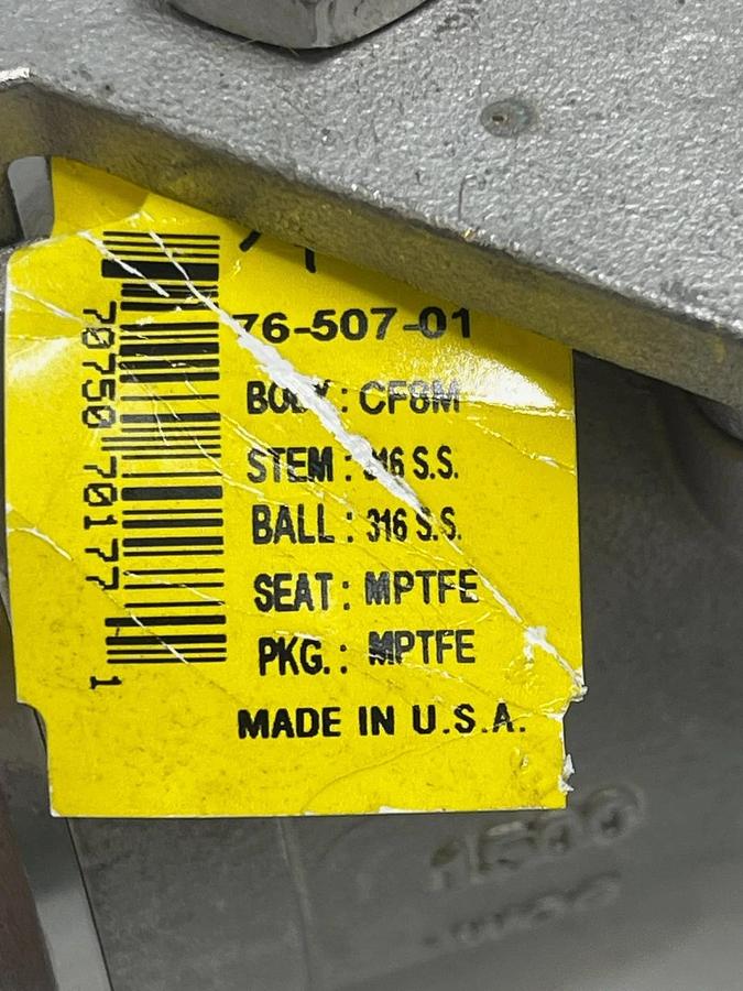 Apollo 76-507-01 Stainless Steel Ball Valve 1-1/2", Spring Return Deadman Handle