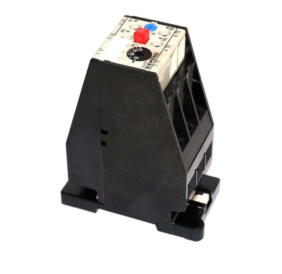 Used SIEMENS 3UA59-00-2E OVERLOAD RELAY 25-40A 3UA59002E