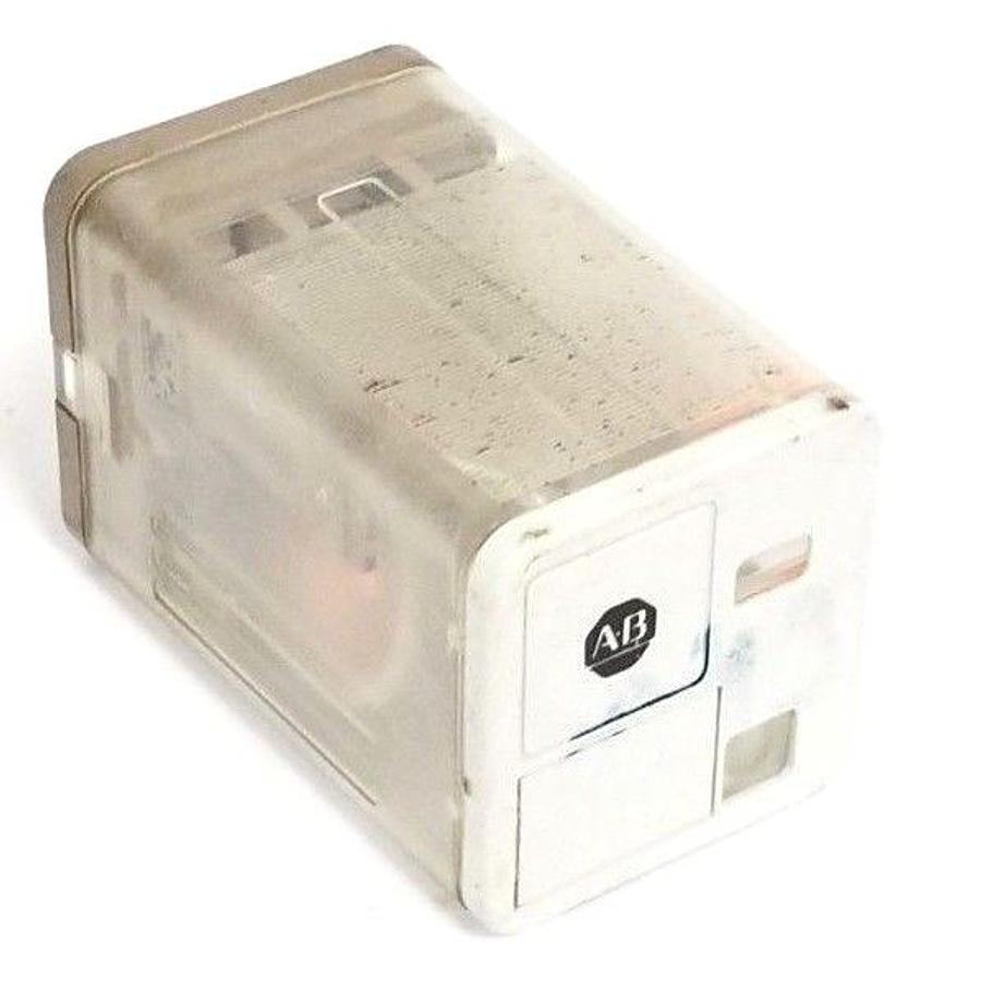 Used ALLEN BRADLEY 700-HA32Z24 RELAY 24VDC SER. C 8 PIN 700HA32Z24