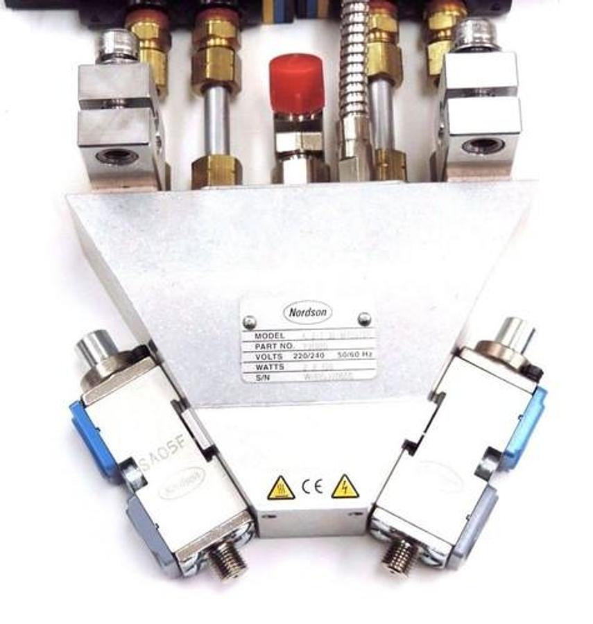 Used NIB NORDSON 731989 BLUE SERIES PNEUMATIC GUN, SOLIDBLUE A-2-T-30-VARISTOR
