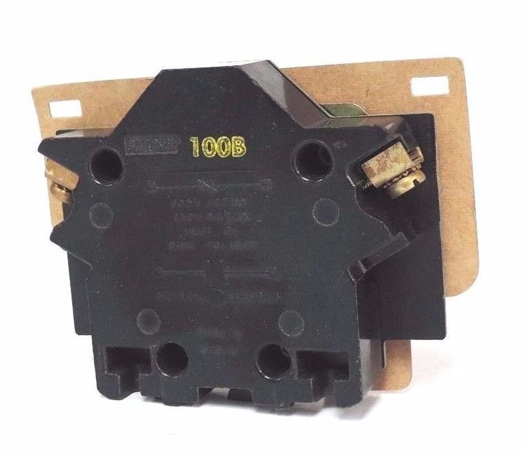 Used NIB GENERAL ELECTRIC CR205X100B AUXILIARY CONTACT