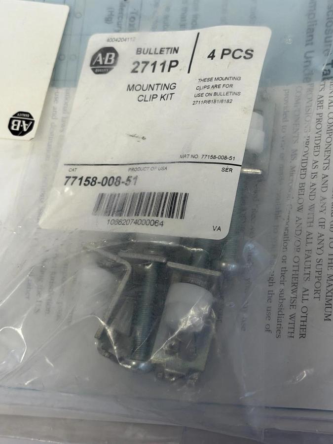 Used NEW ALLEN BRADLEY 77158-008-51 MOUNTING CLIP KIT 7715800851