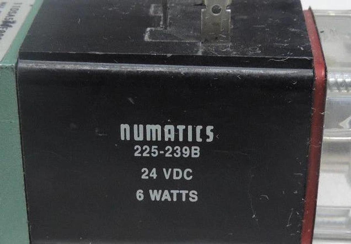 Used NUMATICS 11DSA500E000061 VALVE W/ 225-239B 24VDC 6WATTS COIL