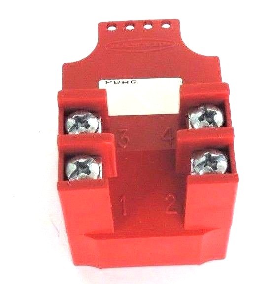 Used NEW BANNER PBAQ MULTI-BEAM: 3 AND 4 WIRE POWER BLOCK 0403A