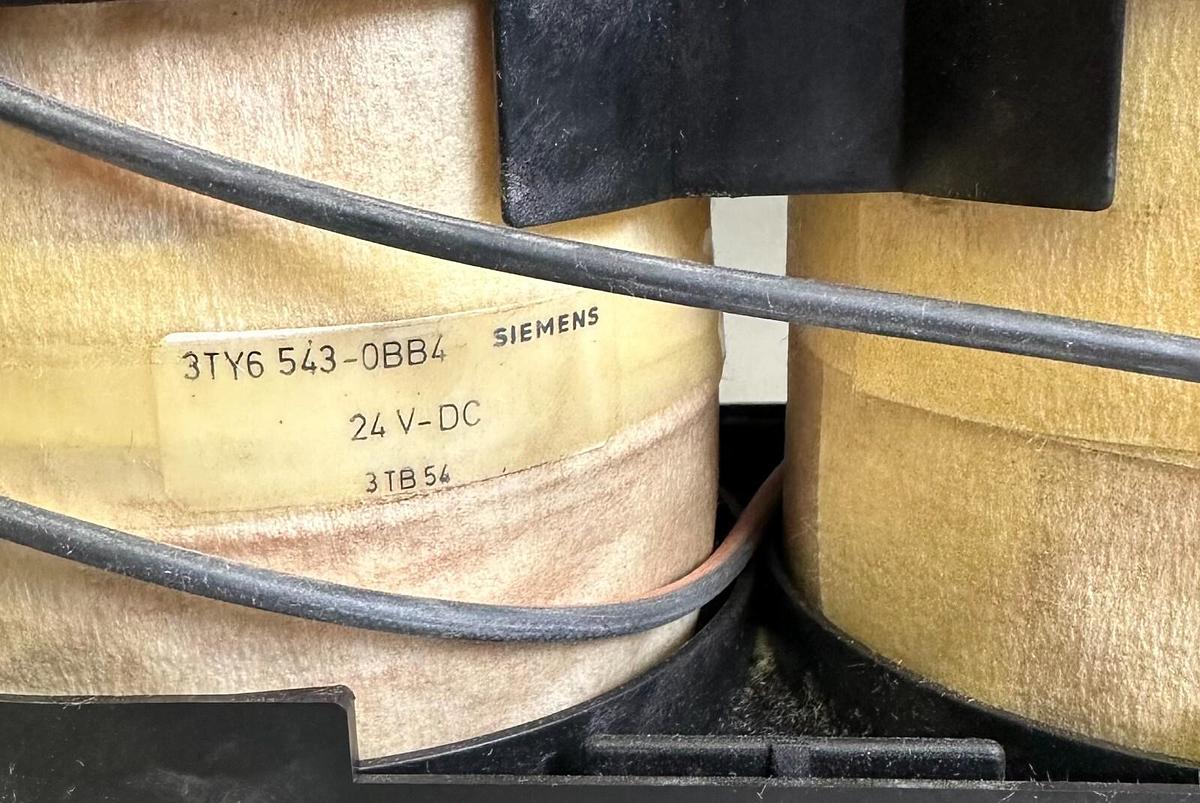 Used NEW SIEMENS 3TY6543-0BB4 / 3TY65430BB4 MAGNETIC CONTACTOR COIL 24VDC 3TB54