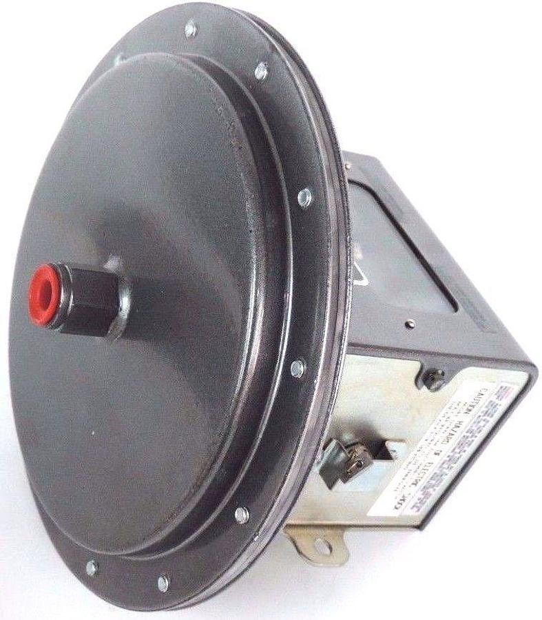 Used NIB MERCOID AK-153-38 LOW PRESSURE VACUUM CONTROL SWITCH AK15338
