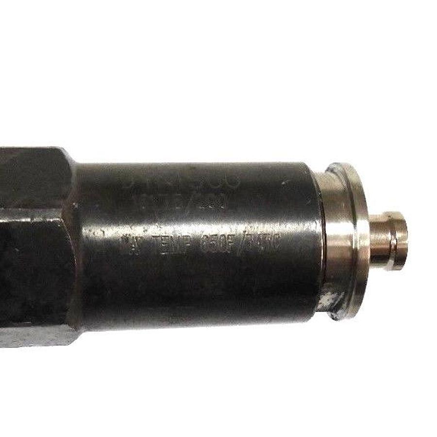 Used NEW DYNISCO 16178/200, MAX TEMP 650F/343C, NOZ #3