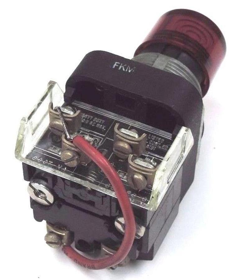NIB ALLEN BRADLEY 800T-PT16 PUSHBUTTON 800TPT16 SER. N W/ 800T-XA SER. C CONTACT