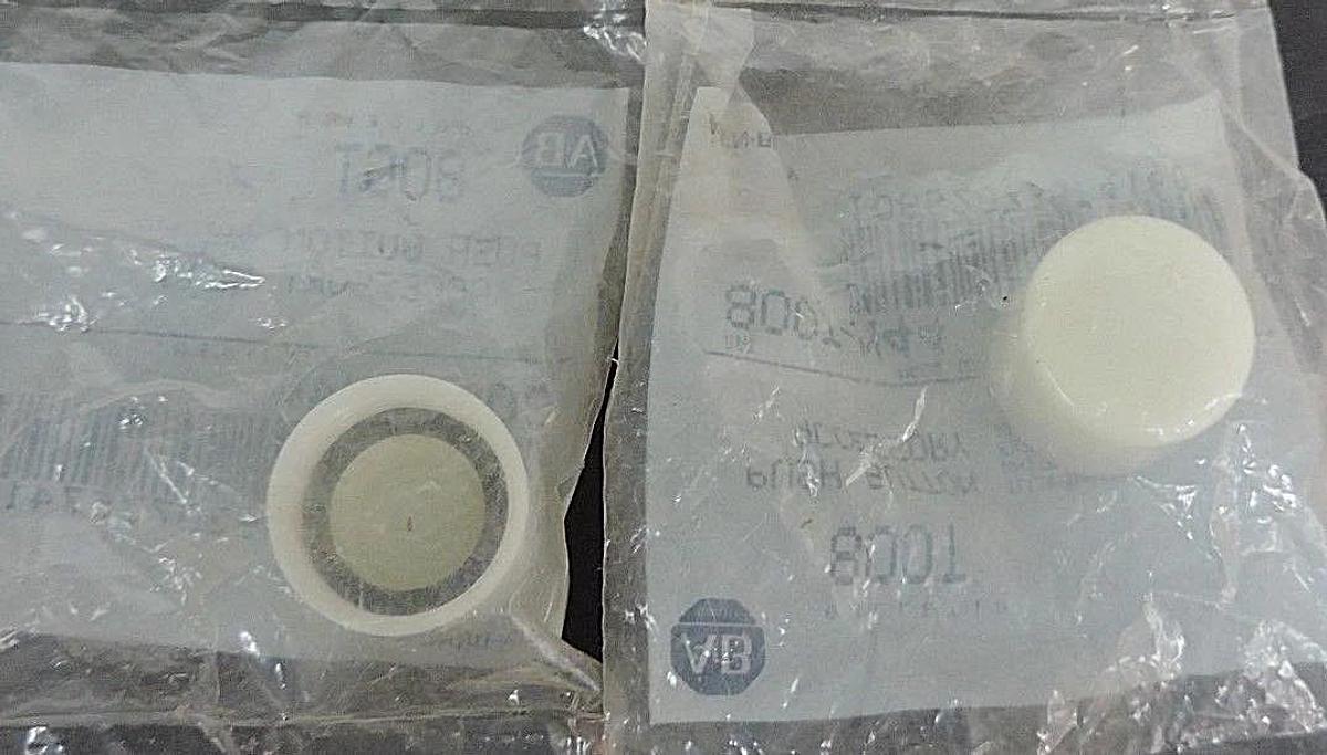 Used LOT OF 2 NEW ALLEN BRADLEY 800T-N44 ILLUM. WHITE EXTENDED HEAD CAP 800TN44 SER C