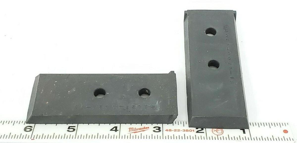 Used LOT OF 3 NEW OKUMA H1023-0025-18 WIPERS LU45 LOWER CLOSS-SLIDE (BACK PLATE RIGHT