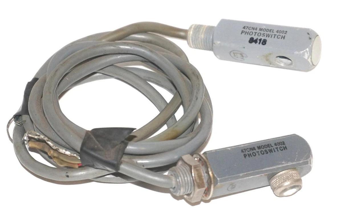 Used LOT OF 2 ALLEN BRADLEY/PHOTOSWITCH 47CN4-4002 PHOTOELECTRIC RECEIVERS 47CN44002