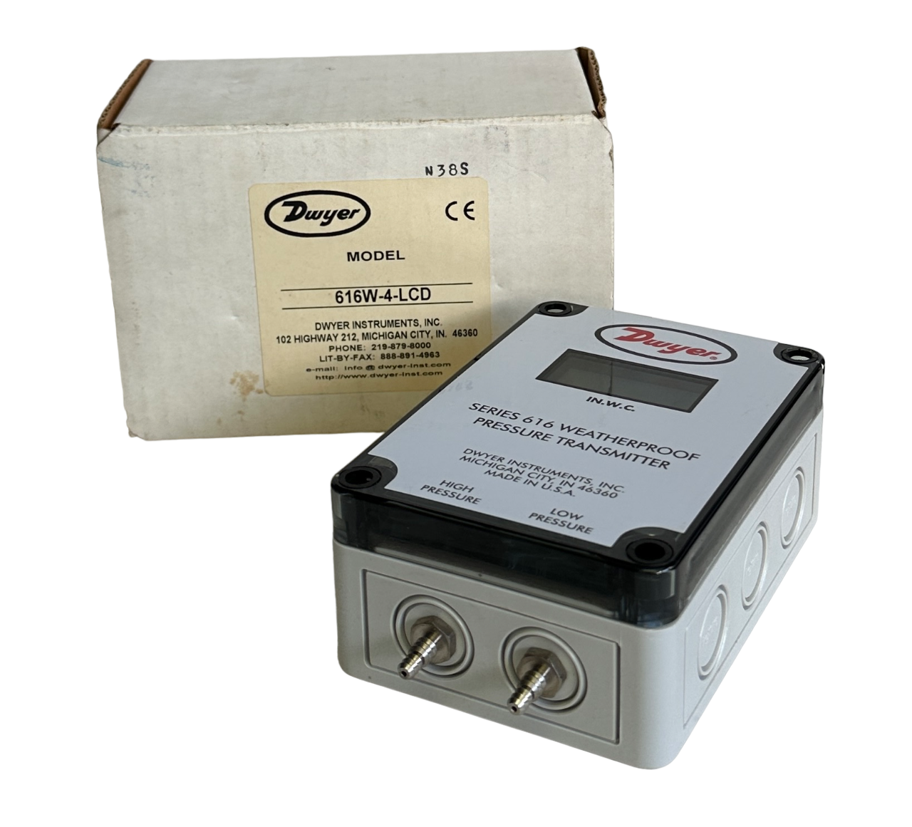 Used NEW DWYER 616W-4-LCD / 616W4LCD SERIES 616 WEATHERPROOF PRESSURE TRANSMITTER