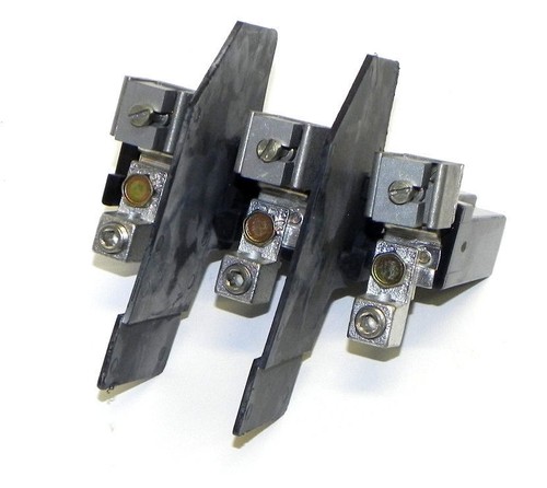 Used ALLEN BRADLEY 1494V-FS100 SERIES B FUSE BLOCK KIT 1494VFS100