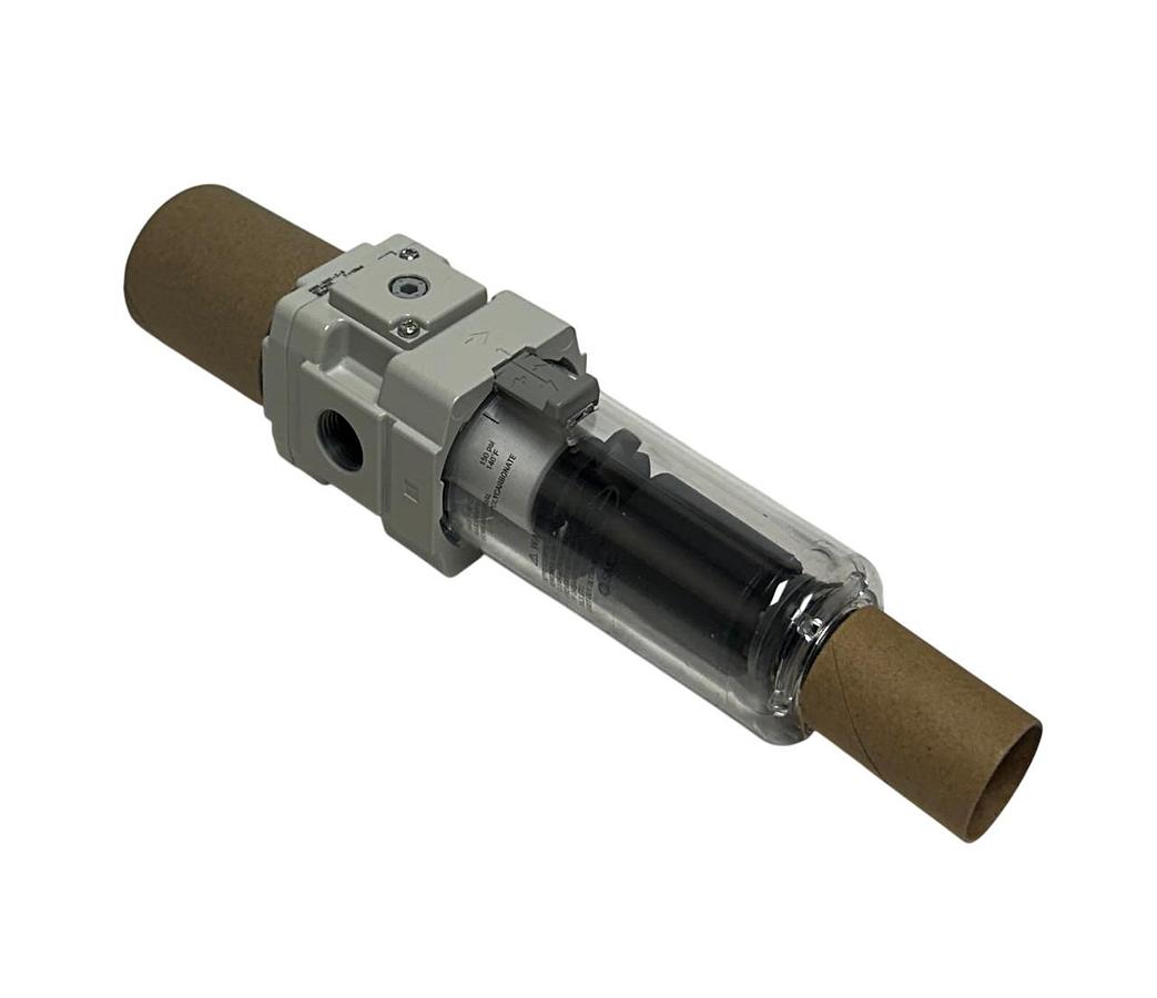 SMC AW30-N03C-Z-B / AW30N03CZB INTEGRATED FILTER / REGULATOR 3/8'' PORT NSNP