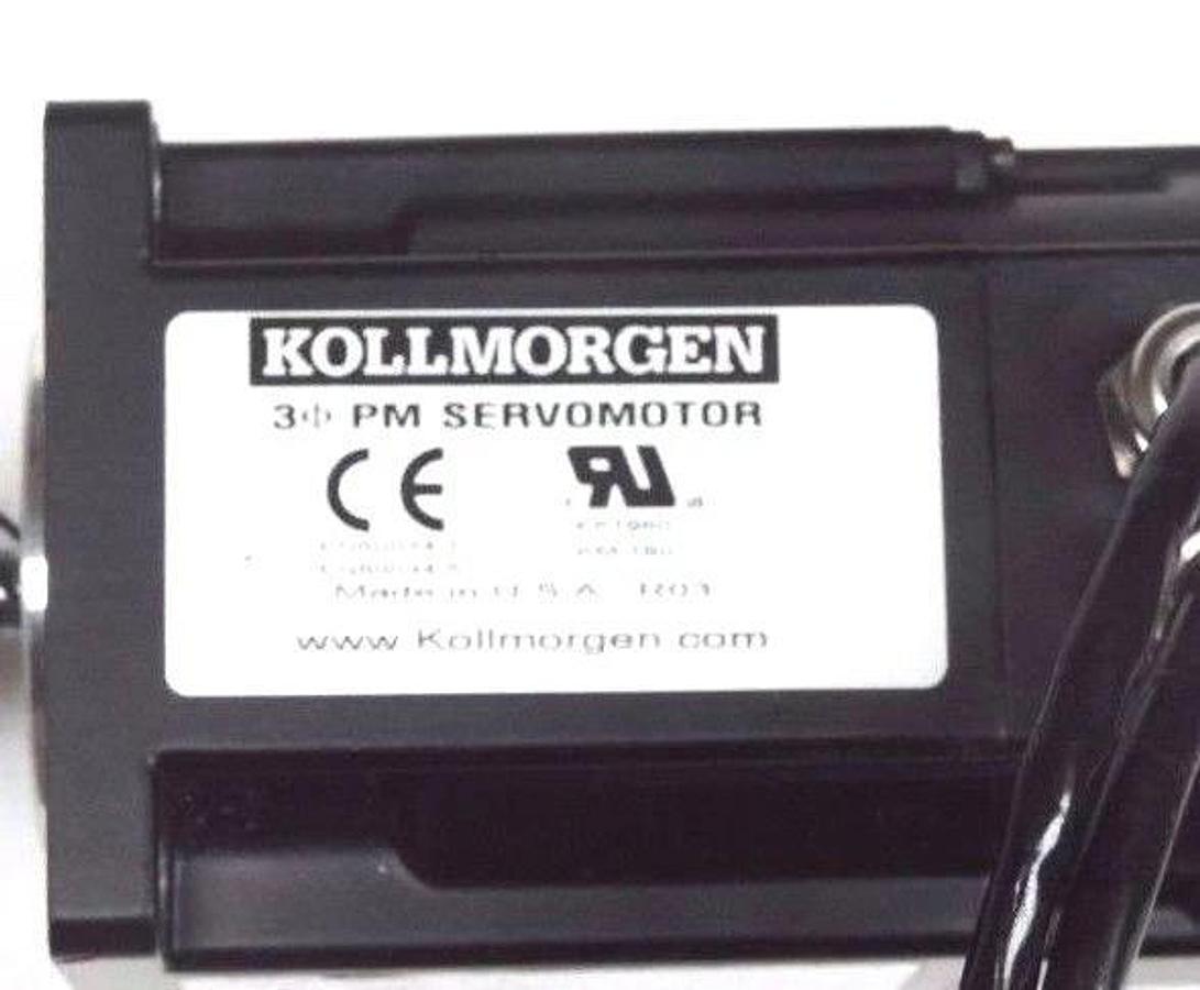 Used KOLLMORGEN AKM21E-BSSNR-02 SERVO MOTOR 160VDC, 7000RPM, CLASS F, AKM21EBSSNR02