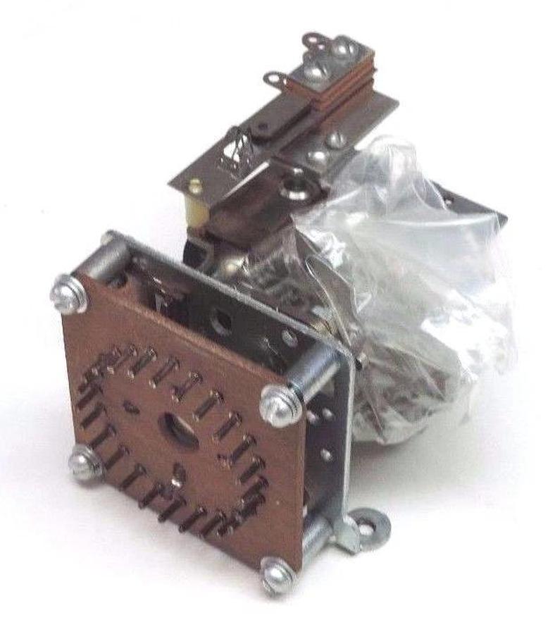 Used NEW GUARDIAN ELECTRIC A430 065050 00 RELAY STEPPER A43006505000