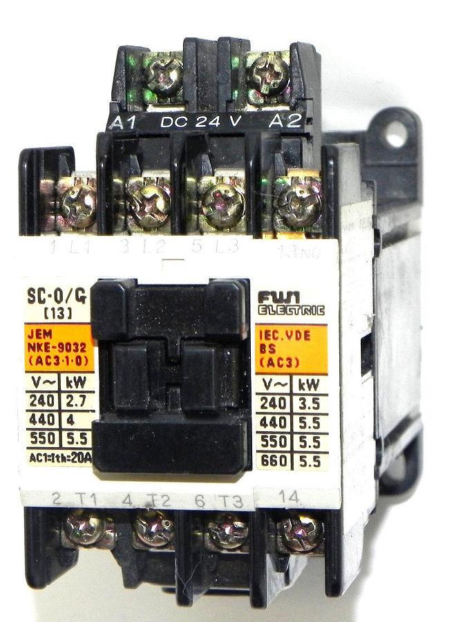 Used FUjI ELECTRIC SC-0/G CONTACTOR 4GC0F0, SC-O/G (13)