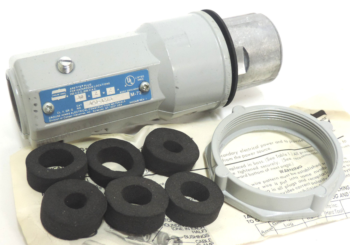 Used NEW CROUSE-HINDS APJ-3275 PIN & SLEEVE 30A PLUG 2W 2P 600VAC ARKTITE WATERTIGHTT
