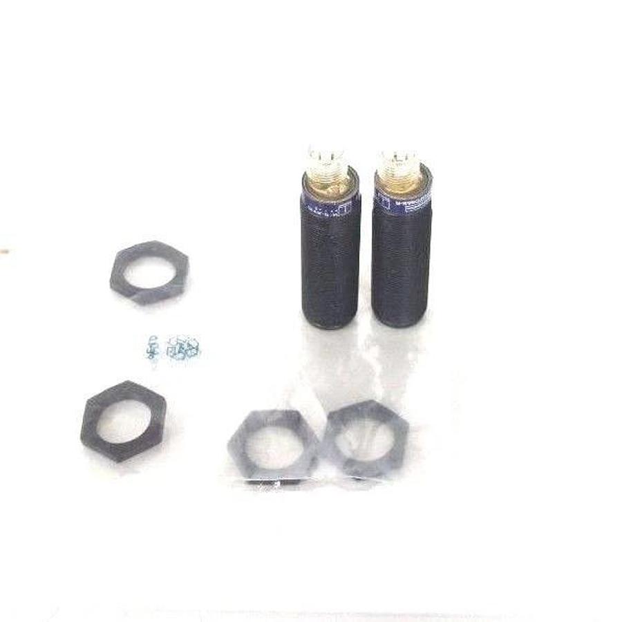 Used TELEMECANIQUE XU2P18PD9AB PHOTOELECTRIC SENSOR - INCLUDES RECEIVER & TRANSMITTER