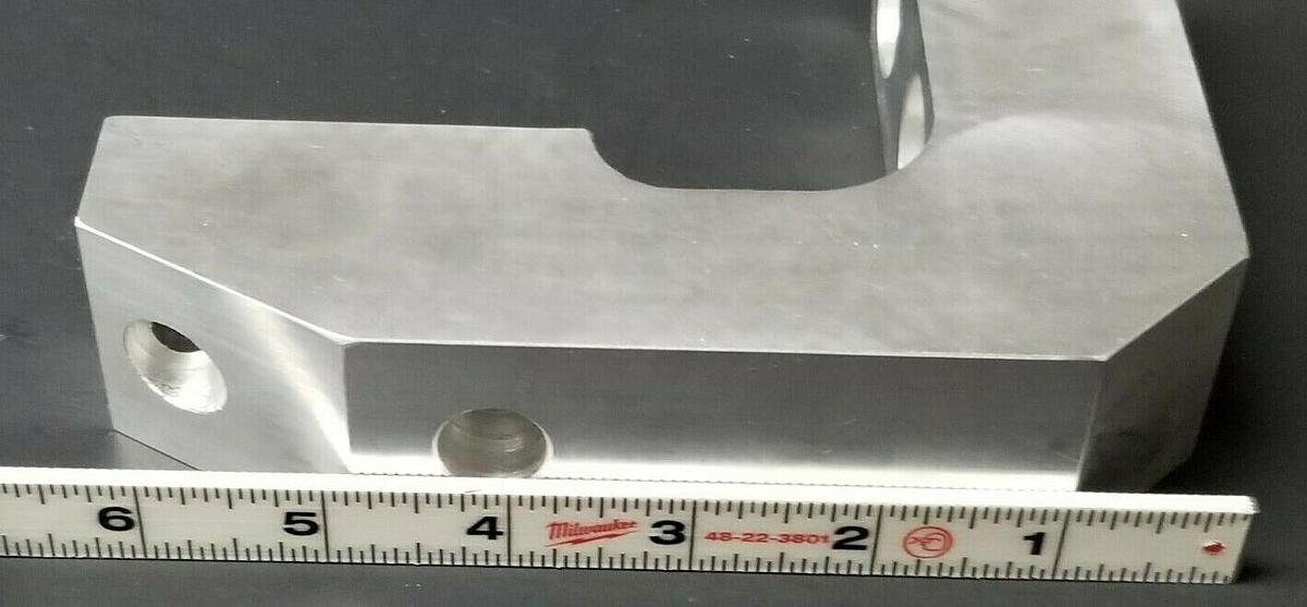 Used NEW REIS GmbH & CO. 5170675 GRIPPER FINGER ALMGSI0,5 / 3.3206.71 50X140X165