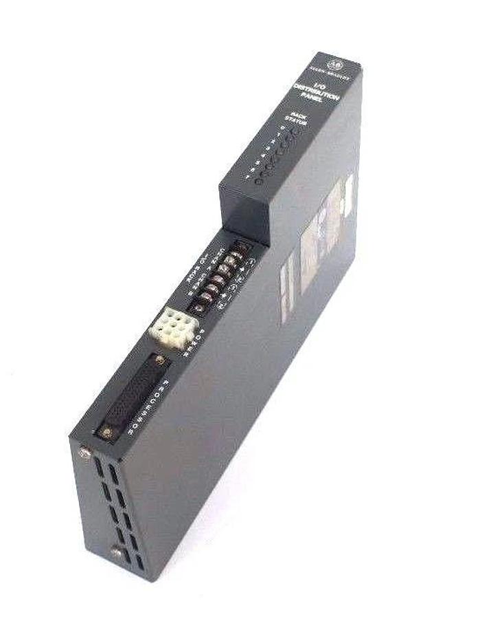 Used ALLEN BRADLEY 1772-SD2 REMOTE I/O SCANNER DISTRIBUTION PANEL SER. A, F/W REV: 4