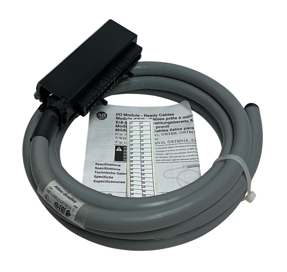 Used ALLEN BRADLEY 1492-CABLE025TBCH /C DIGITAL I/O MODULE-READY CABLE 36PT 2.5M NSNP