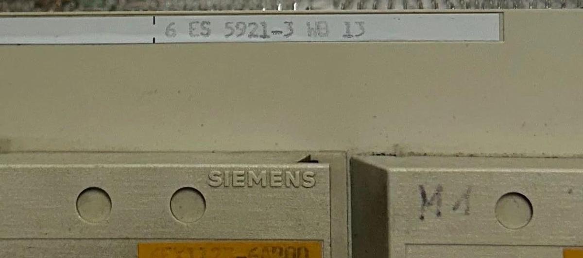 Used SIEMENS 6ES5921-3WB13 / 548 226 7102 / 548 227 7201 SIMATIC SINUMERIK CPU USNP