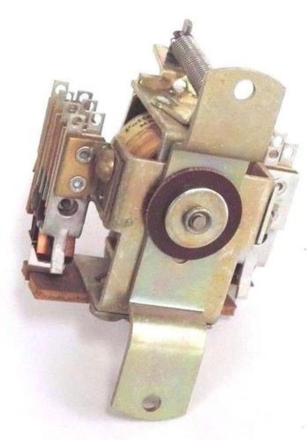 Used NIB P&B PC17A RELAY 4PDT CONTACT RATING: 7.5A, COIL 115V AC