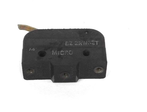 Used HONEYWELL MICRO SWITCH BZ-2RW82T BASIC SWITCH, ROLLER LEVER, SPDT, 15A, 480V