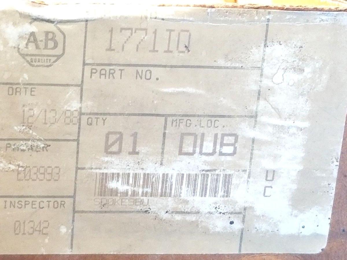 Used NIB ALLEN BRADLEY 1771-IQ (5-30V) DC SELECTABLE INPUT MODULE W/ 1771-WC SER. B
