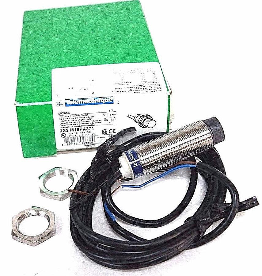 Used NIB TELEMECANIQUE XS2 M18PA371 INDUCTIVE PROXIMITY SWITCH 092630 UE:12...48V DC