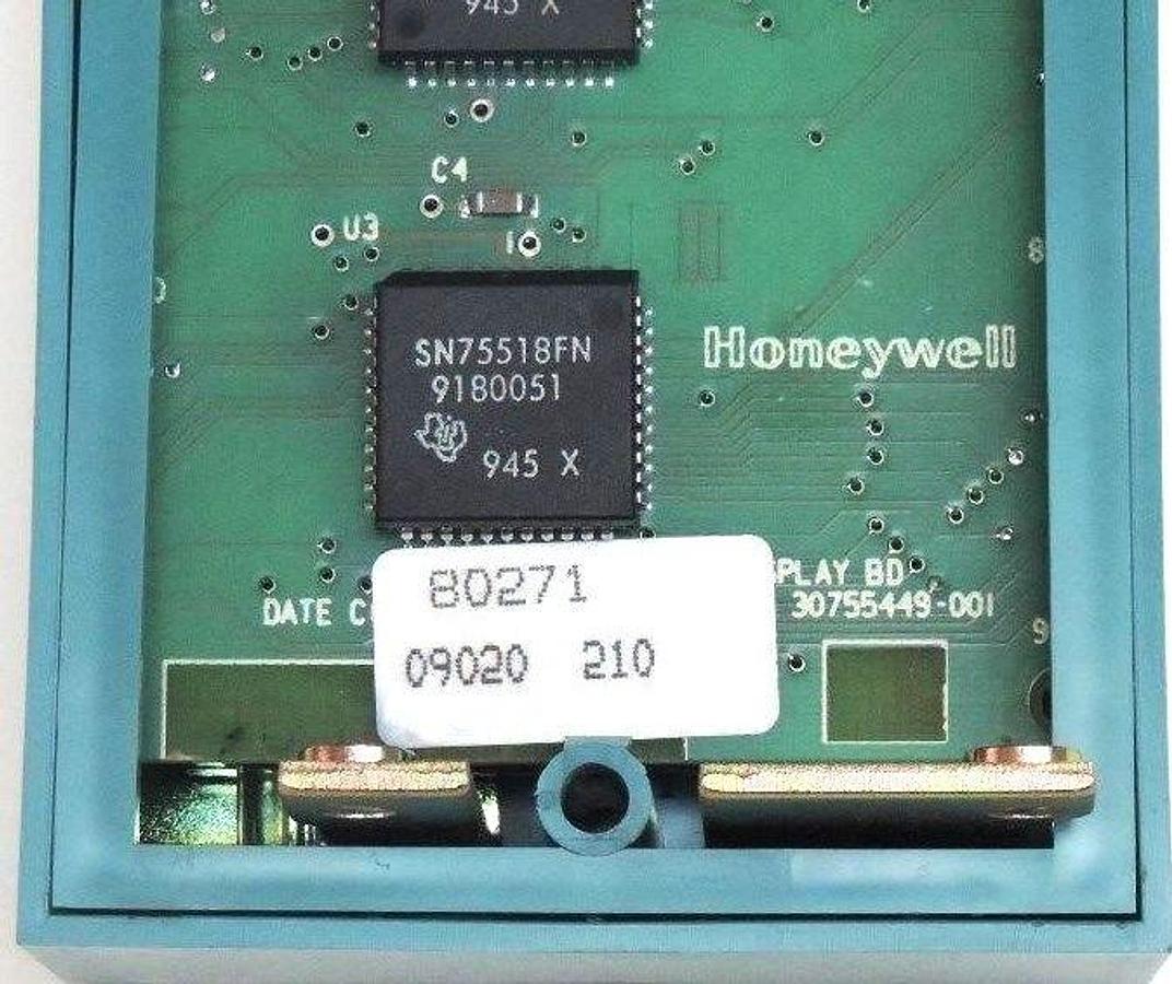 Used HONEYWELL 30755449-001 DISPLAY MODULE 80271, 30755449001