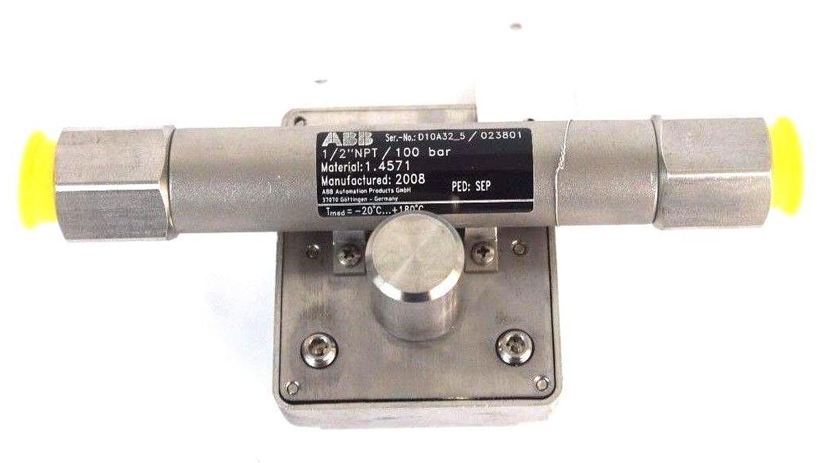 Used NEW ABB D10A32-5 FLOWMETER 1/2" NPT ORDER NO. 240144761/X032 D10A325