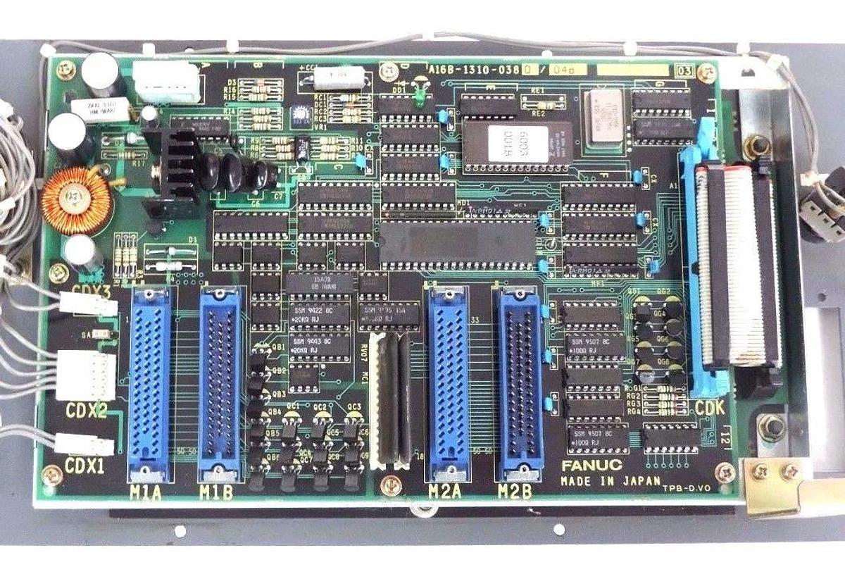 Used FANUC A02B-0092-C141 OPERATOR'S PANEL W/ A16B-1310-0380/04B BOARD, A02B0092C141