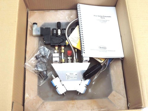 Used NIB NORDSON 731989 BLUE SERIES PNEUMATIC GUN, SOLIDBLUE A-2-T-30-VARISTOR