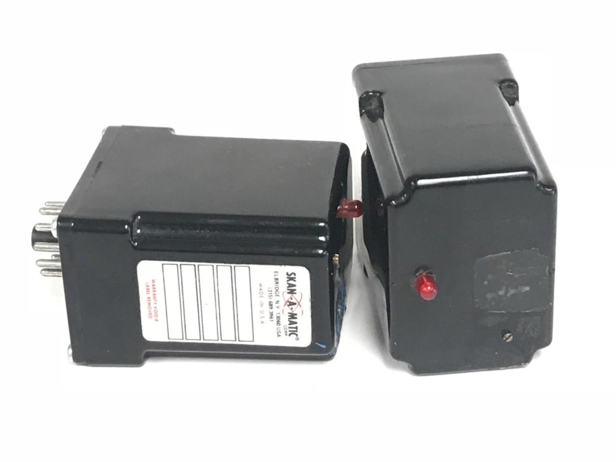 Used LOT OF 2 SKAN-A-MATIC R46151 PHOTOELECTRIC RELAYS 115VAC