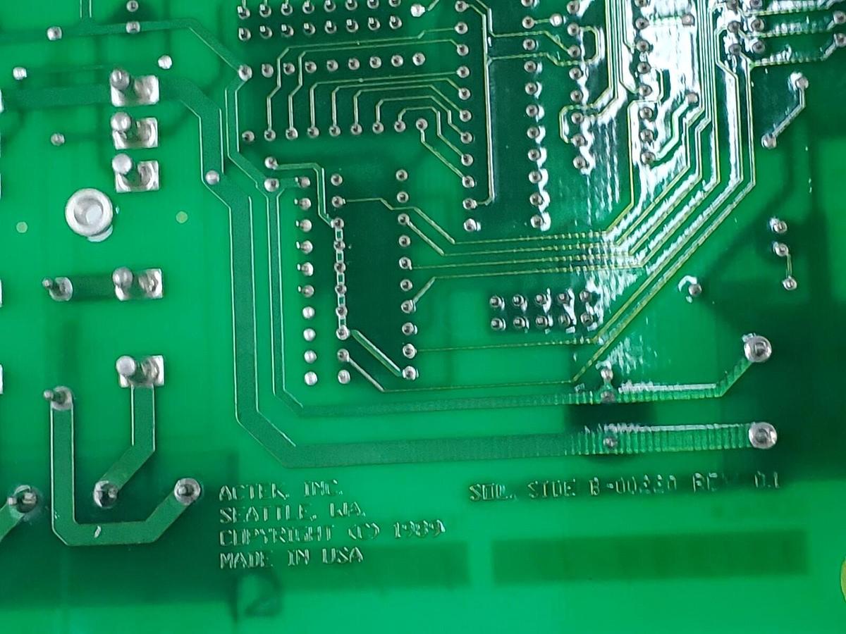 Used ACTEK INC. IOM-116 I/O CONTROL BOARD B-00218 REV. 0.1 B-00219 B-00220 IOM116