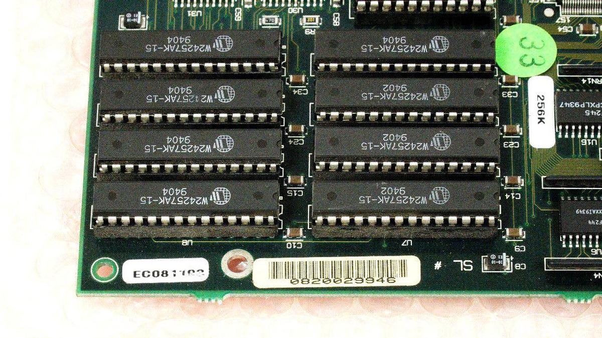 Used NEW AMERICAN MEGATRENDS MG9133QFP SUPER VOYAGER VLB II SERIES 82 REV-B EC081193