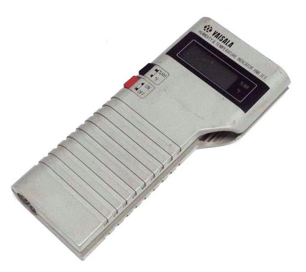 Used VAISALA HMI-31 HUMIDITY & TEMPERATURE INDICATOR HMI31F