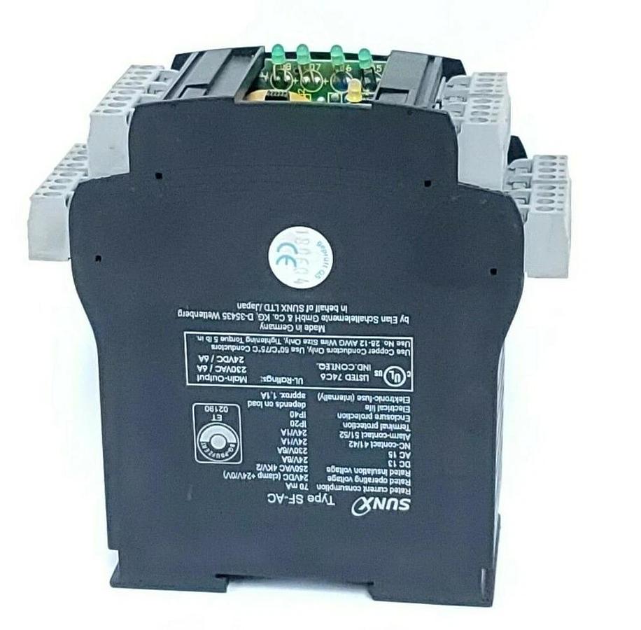 Used SUNX TYPE SF-AC SAFETY RELAY UNIT SFAC 70mA 24VDC 250VAC