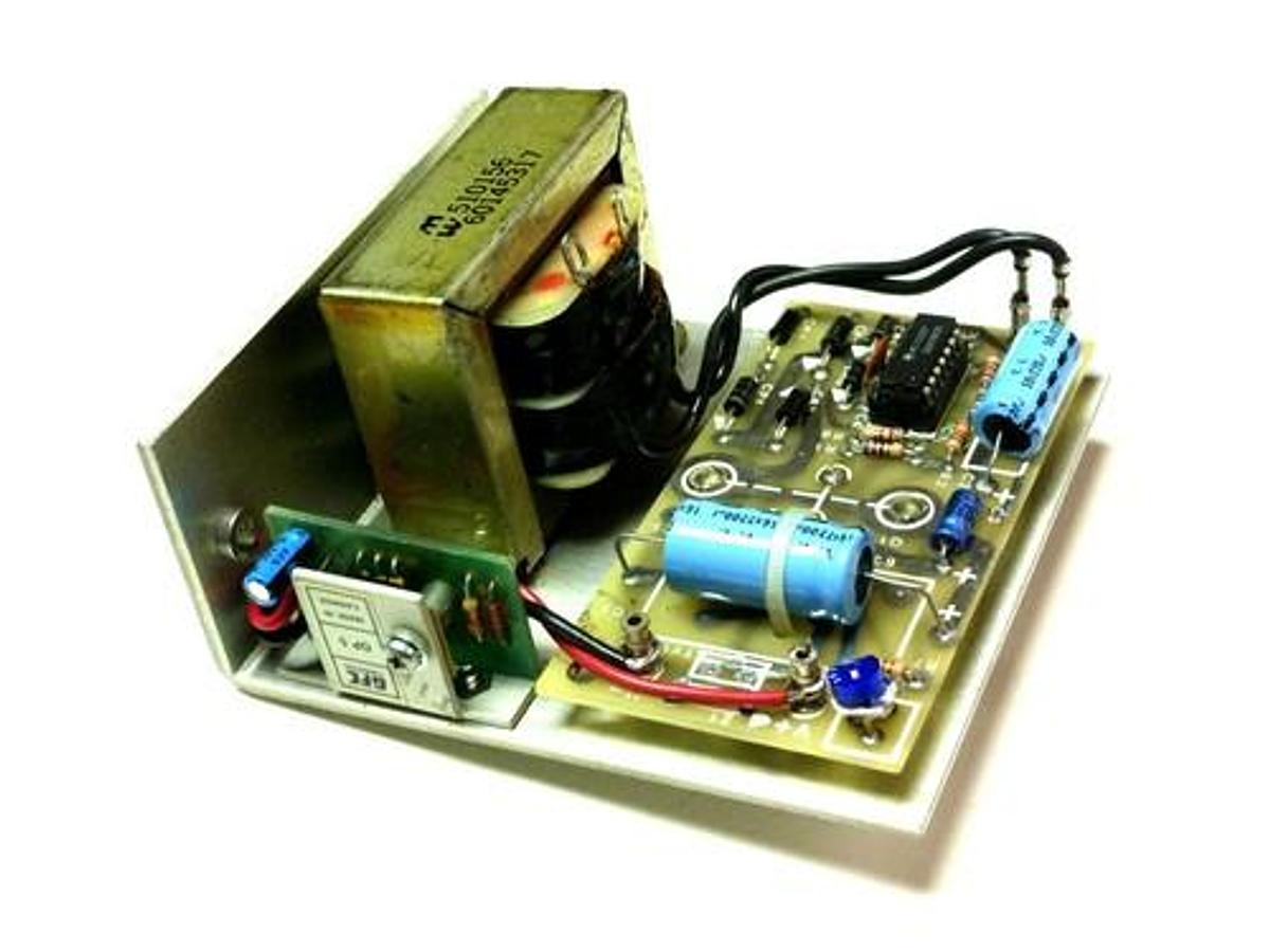 Used GFC HAMMOND GFOF M-5 LINEAR POWER SUPPLY