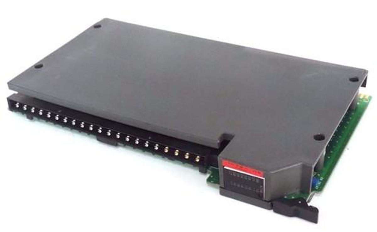 Used ALLEN BRADLEY 1771-IAD/D 120V AC/DC INPUT MODULE P/N: 96220672 A01, REV. D01